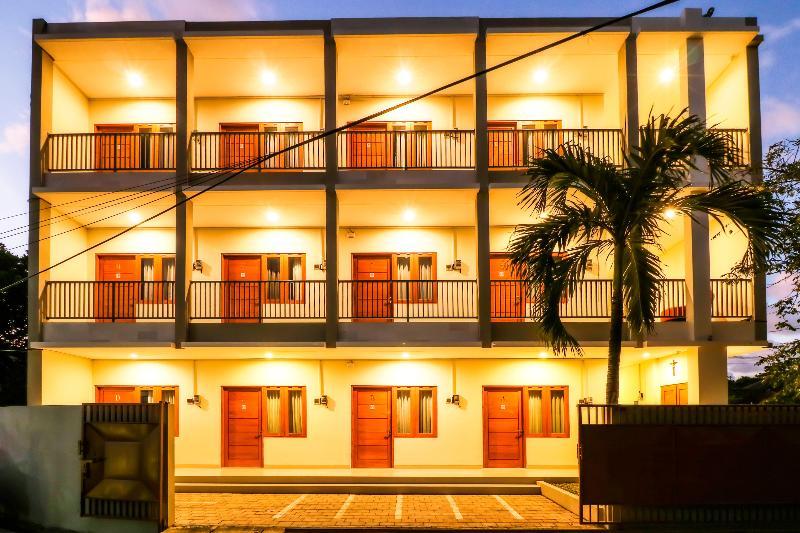 Oyo 1200 Kencana Residence Jimbaran Eksteriør bilde